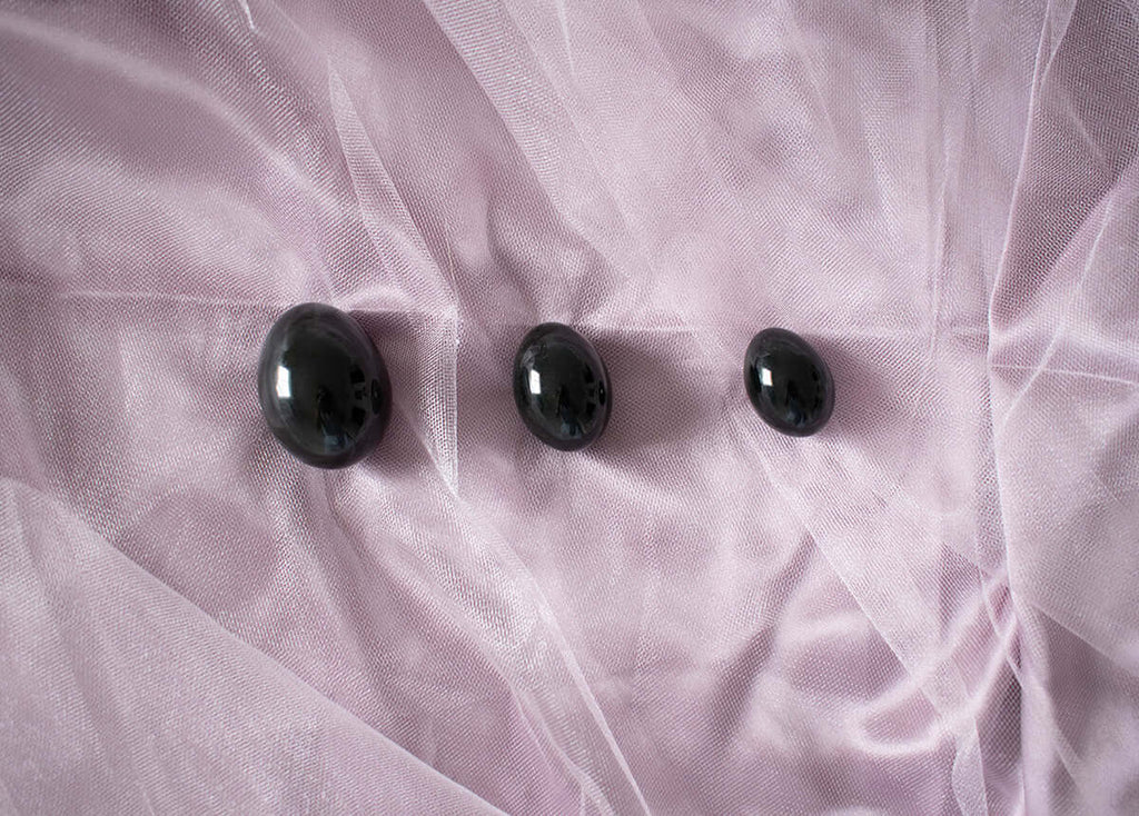 NEPHRITE JADE YONI EGG - JADE