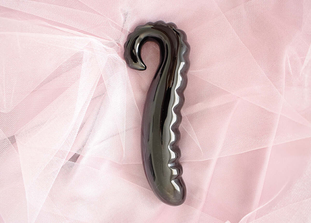 BLACK OBSIDIAN – THE SHADOW OCTOPUSSY