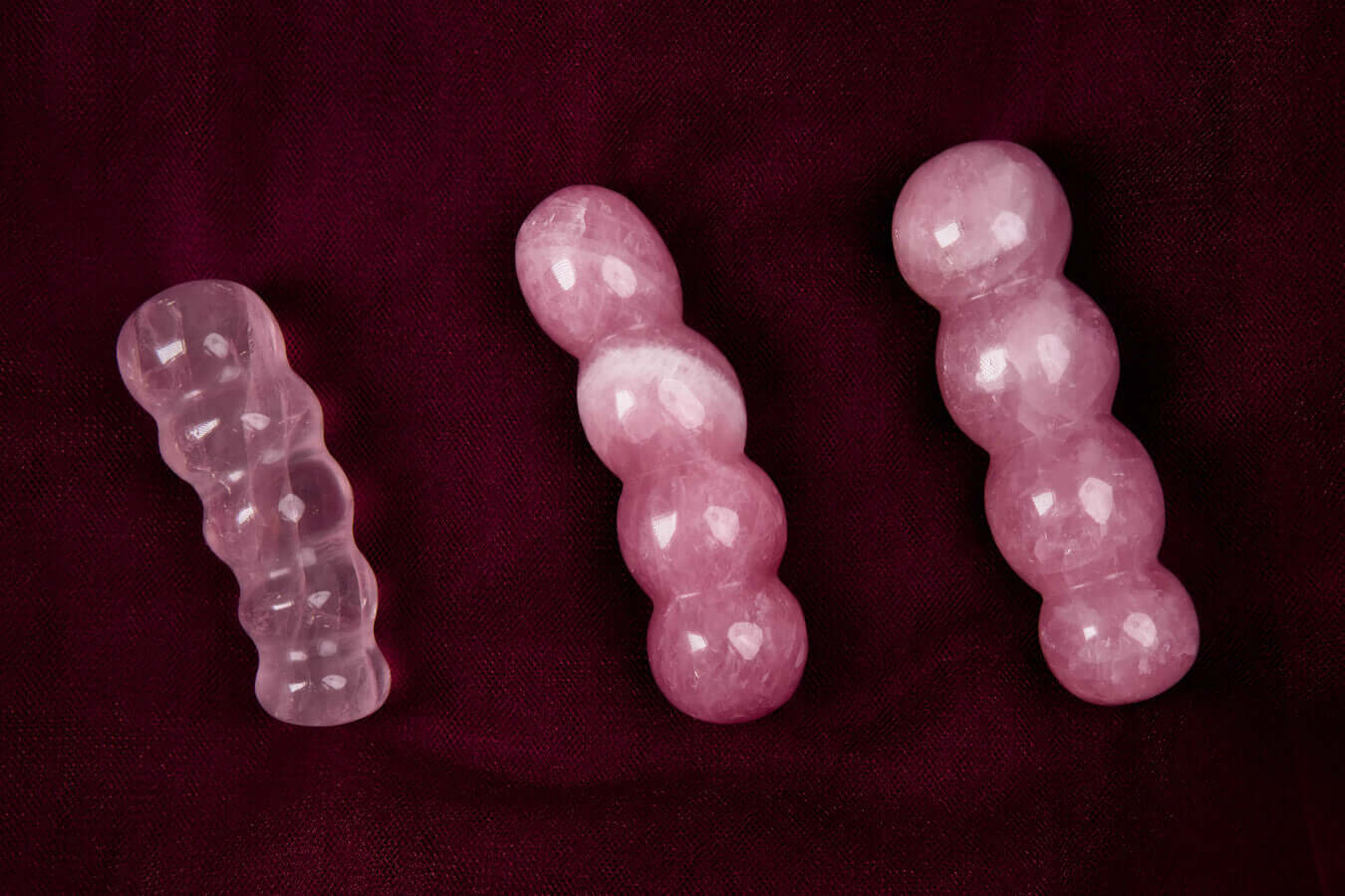 ROSE QUARTZ YONI MASSAGER - THE MINI BEADED ROSIE