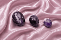 Amethyst Yoni Egg - Lila: Great stone for meditation - Yoni Wanderland