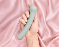 Green Aventurine Yoni Wand - The Pearl Charm - Yoni Wanderland