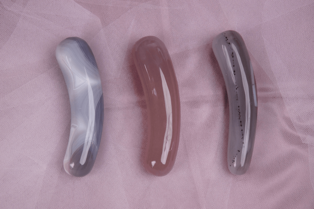 Grey Agate Crystal Dildo – The Mini Slide Agatha - Yoni Wanderland