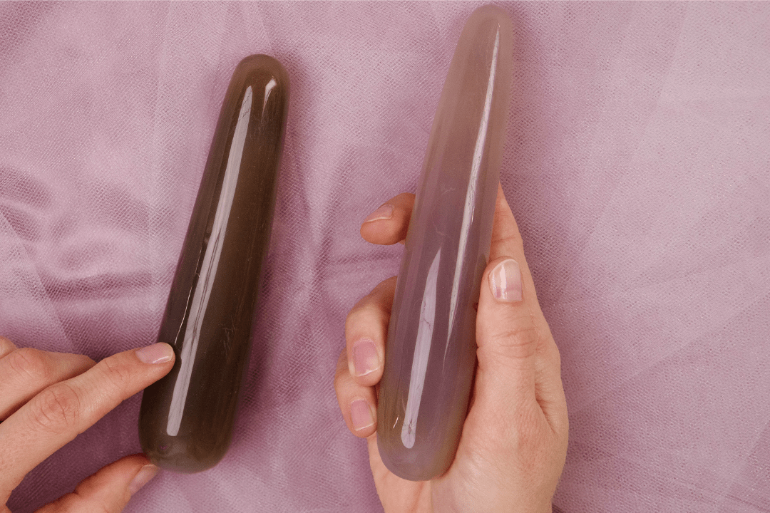 Grey Agate Yoni Wand - The Straight Agatha: Sensual Confidence & Trust - Yoni Wanderland