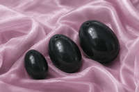 Nephrite Jade Yoni Egg - Jade: Grounds Sexual Energy - Yoni Wanderland