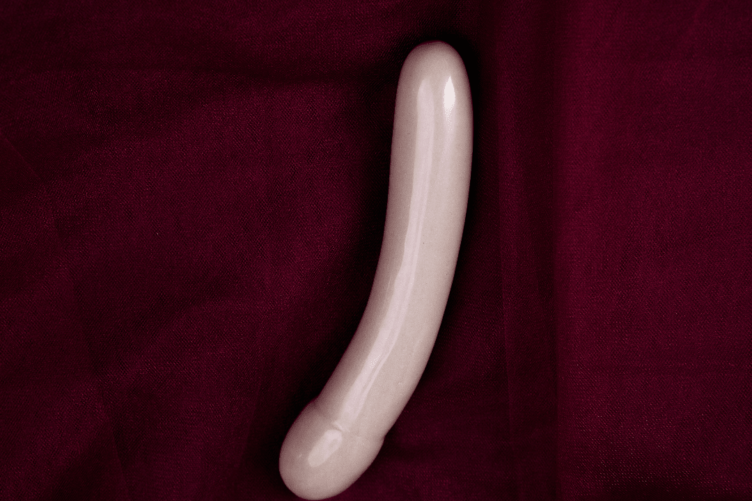 The Marblelous Phallus Crystal Dildo – Energetic Alignment & Flow - Yoni Wanderland
