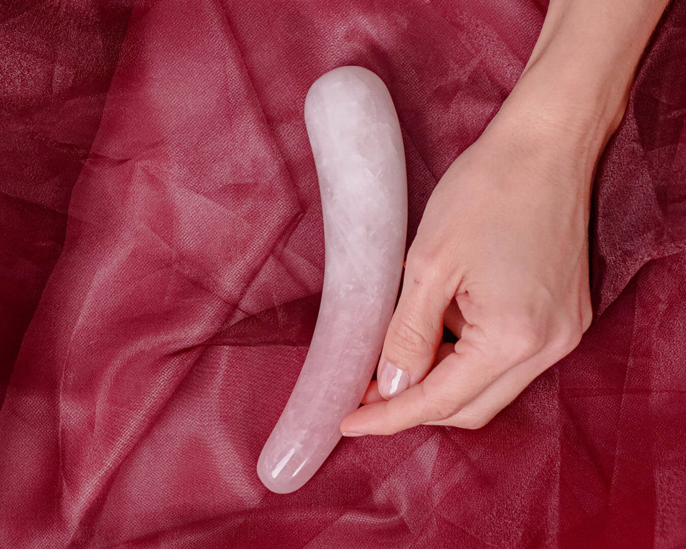 ROSE QUARTZ YONI WAND - THE SLIDE ROSIE
