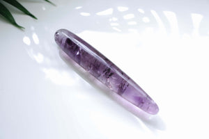 AMETHYST YONI WAND - THE STRAIGHT LILA - Yoni Wanderland